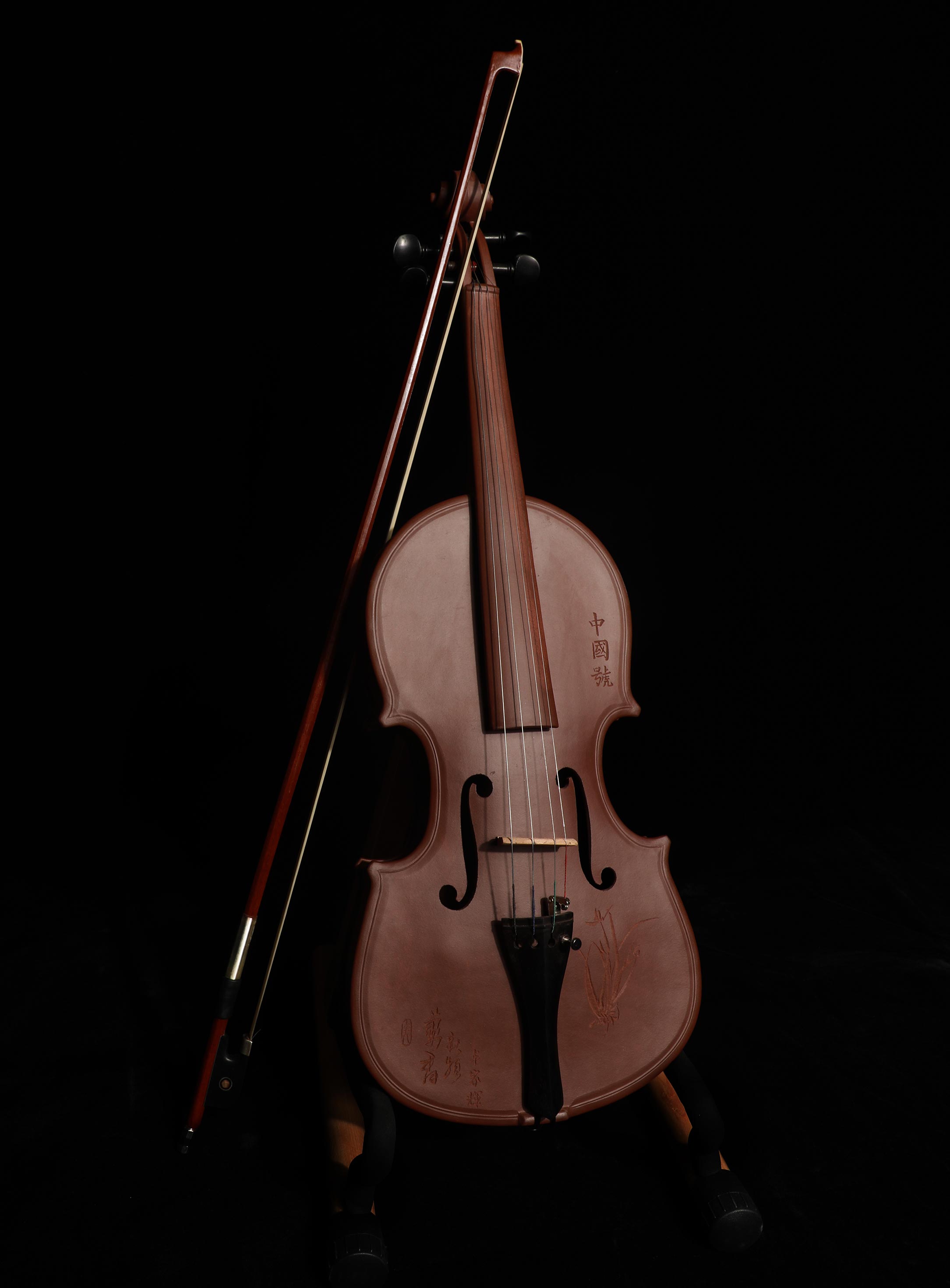 《中国号》紫砂小提琴