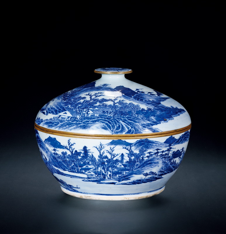 Middle Qing Dynasty A BLUE AND WHITE CYLINDER WITH COVER AND DESIGN OF LANDSCAPE