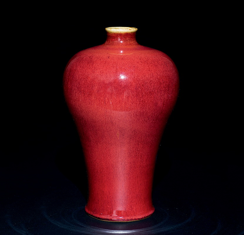 清代  郎窑红釉梅瓶